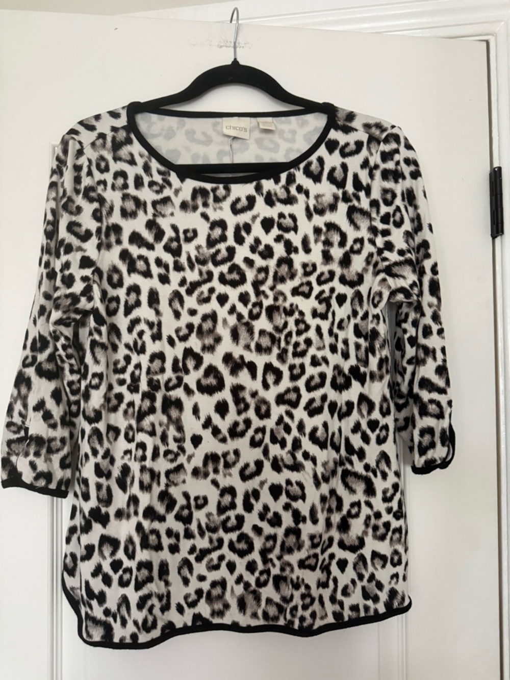 Chico's Black and White Leopard Print 3/4 Sleeve Tee